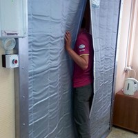 Штора с аварийным лазом